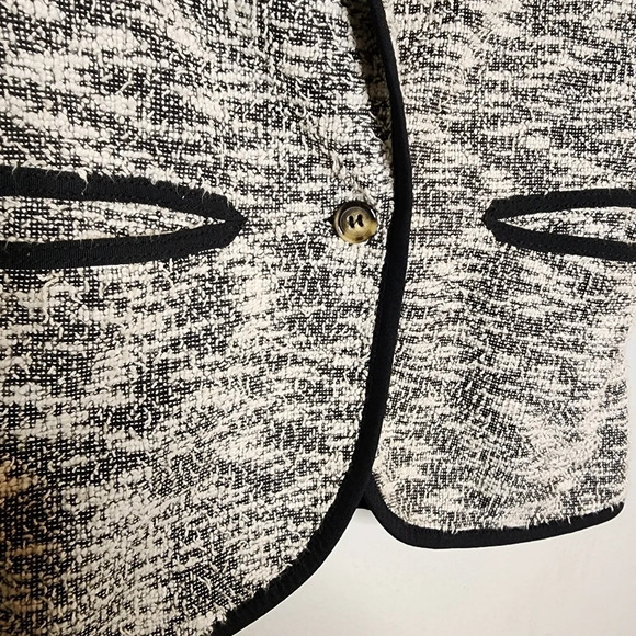 Anthropologie Cartonnier tweed blazer. - Picture 15 of 17